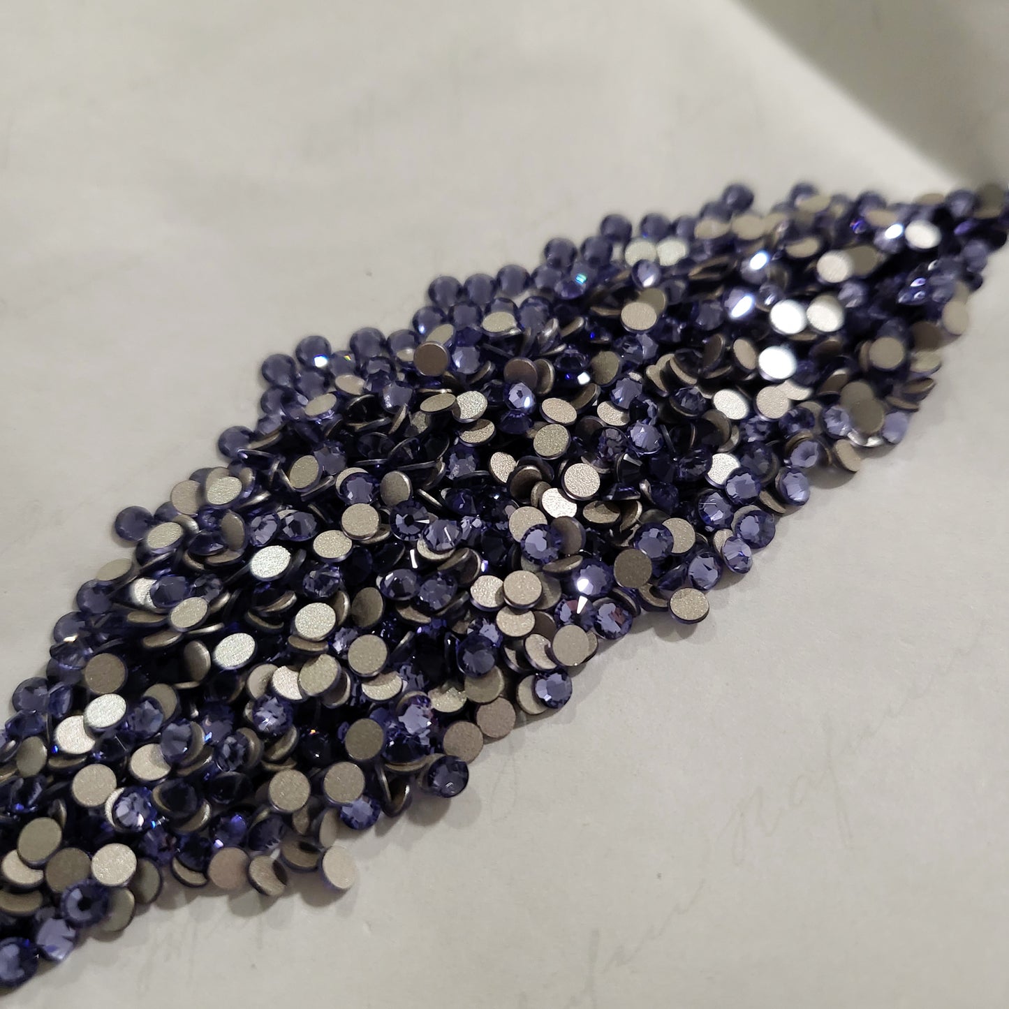 2088 SWAROVSKI Crystal Flatback No-Hotfix - Tanzanite