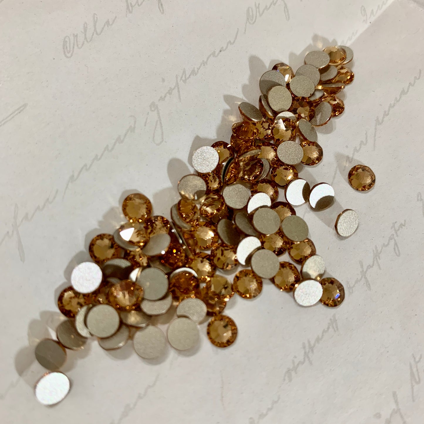 2088 SWAROVSKI Crystal Flatback No-Hotfix - Lt Colorado Topaz
